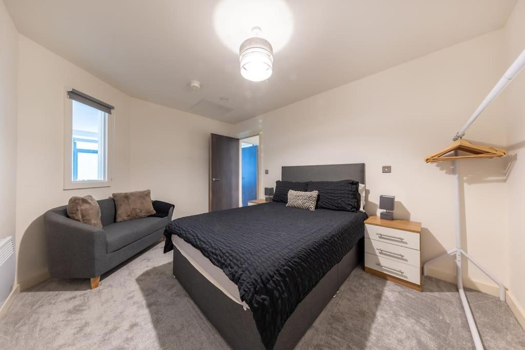 2 Bed Apartment With Pool Table 브래드퍼드 외부 사진